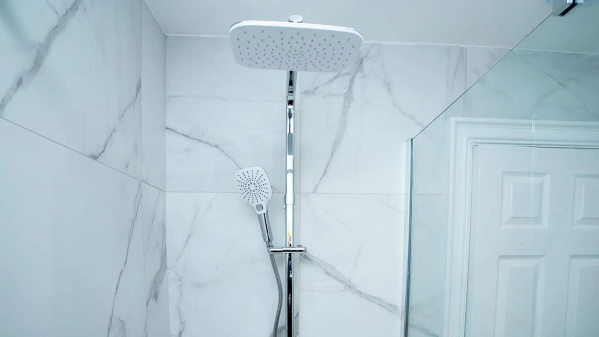 Modern 2 Bdr Apartment At Queens By Belfast City Breaks